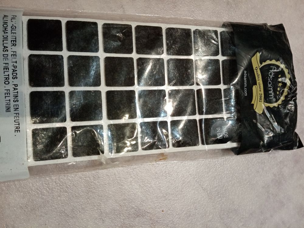 tampons a adh&eacute;sifs Bricolage