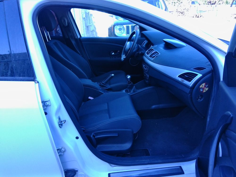 M&eacute;gane III dCi 130 FAP eco2 Dynamique Euro 5 2011 occasion 13821 La Penne-sur-Huveaune