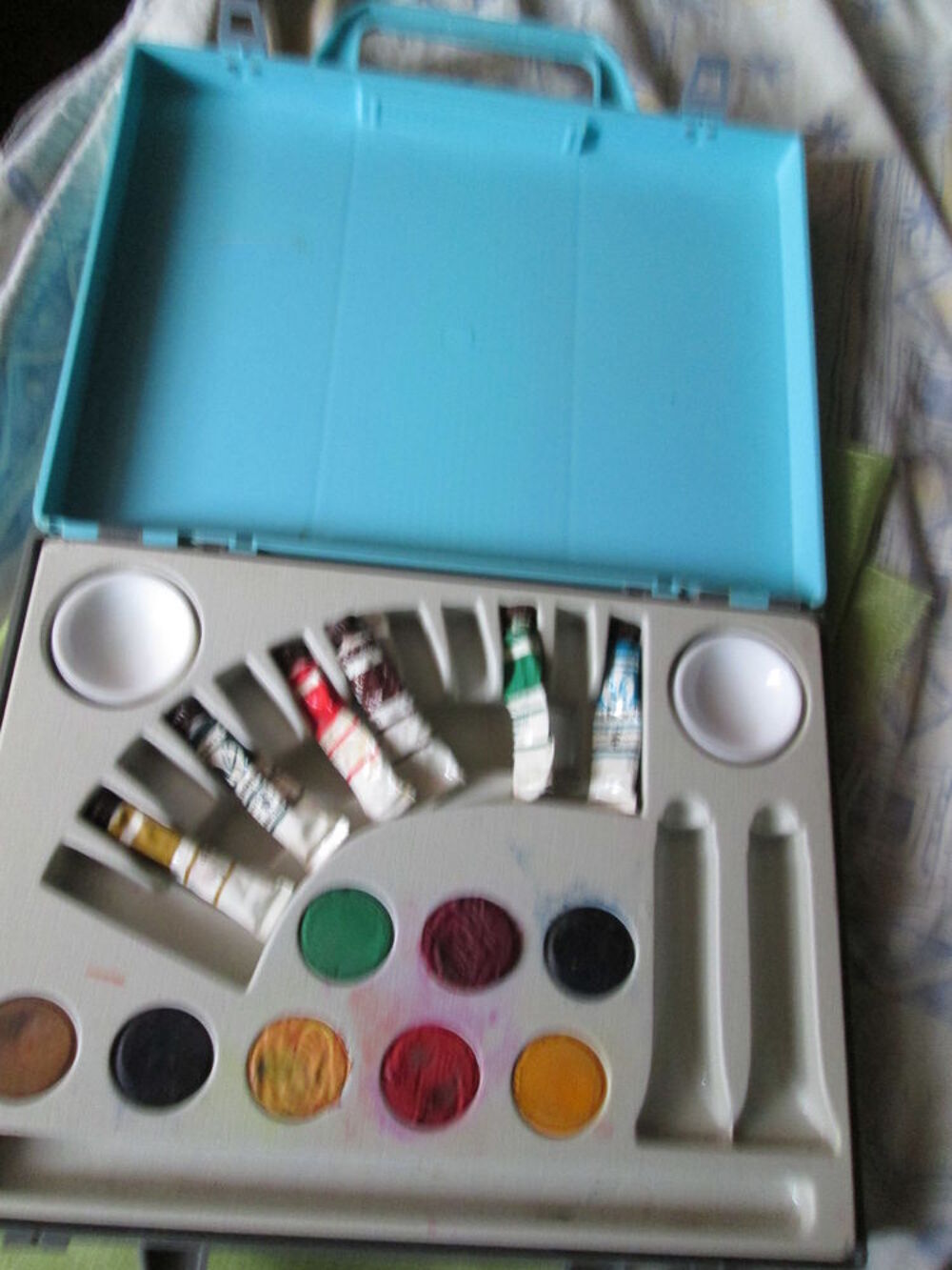 Mallette -peinture "Vintage" couleur turquoise et grise 