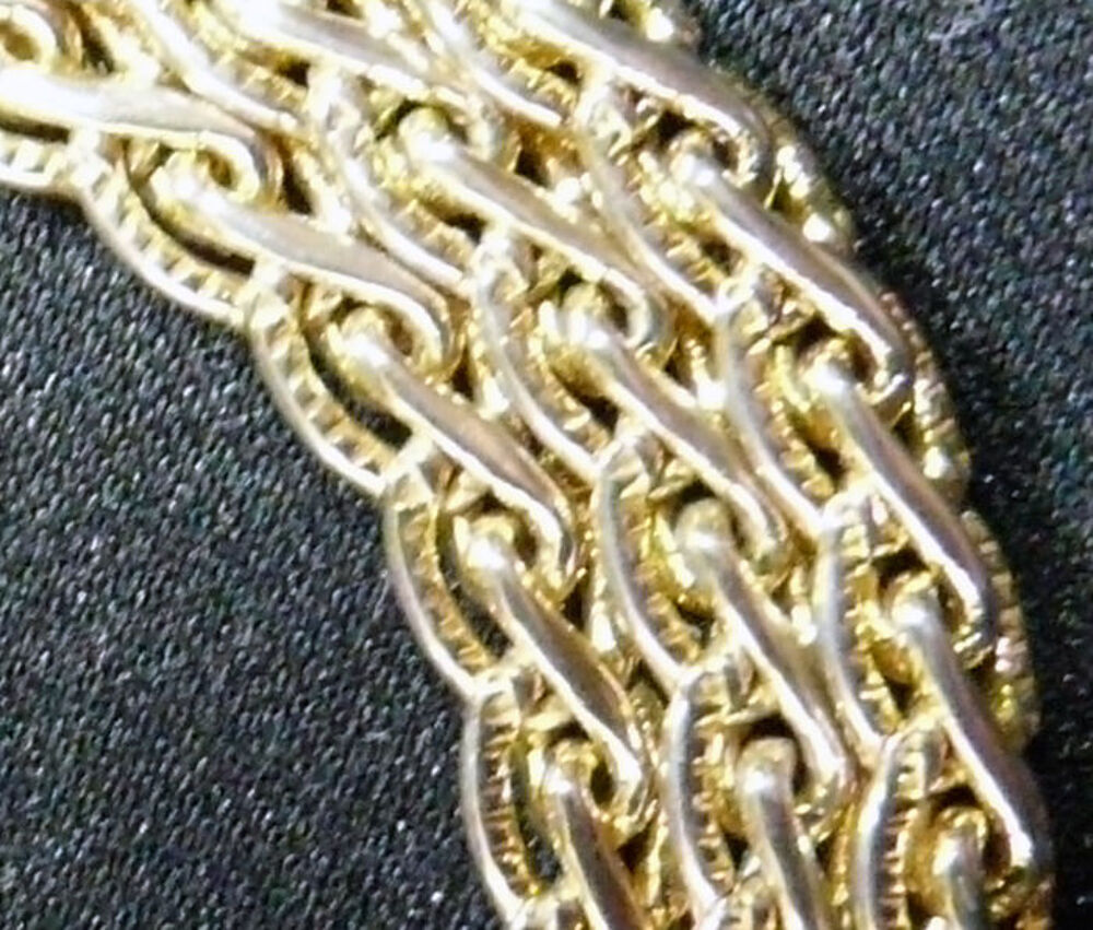 Collier Ras-de-Cou en M&eacute;tal Dor&eacute; &agrave; motifs travaill&eacute;s - 90's Bijoux et montres