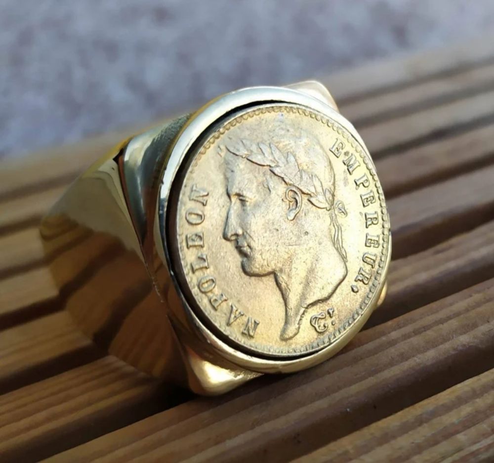 Bague Chevali&egrave;re carr&eacute; Napol&eacute;on 1er Bijoux et montres
