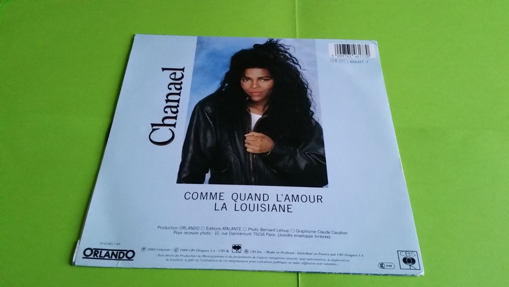 CHANAEL CD et vinyles
