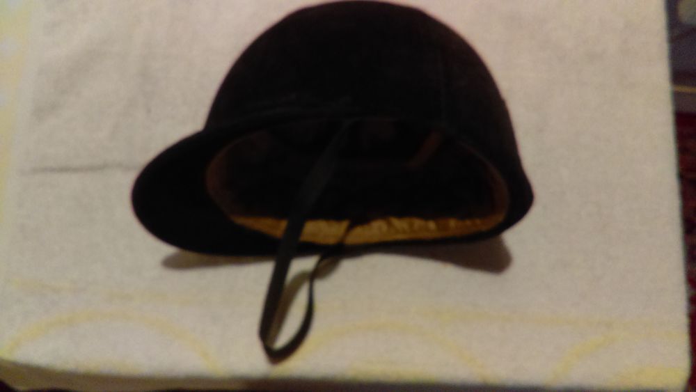 Bombe-casque d'&eacute;quitation vintage Lecourlis Sports