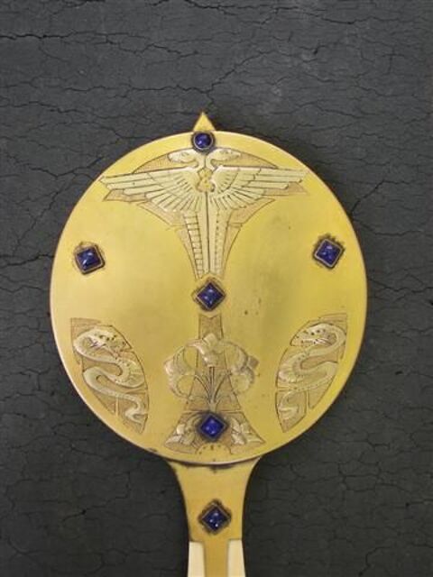 Accessoires de toilette du XIX ème 250 Cagnes-sur-Mer (06)