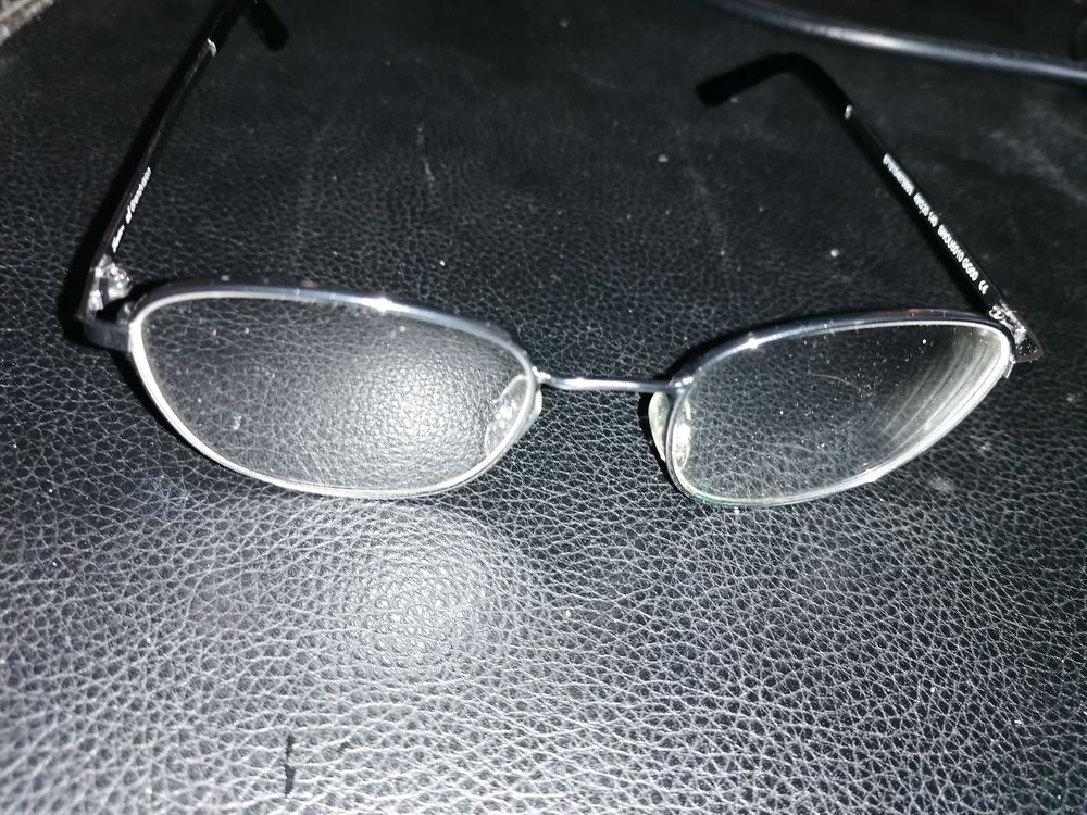 Montures lunettes Bijoux et montres