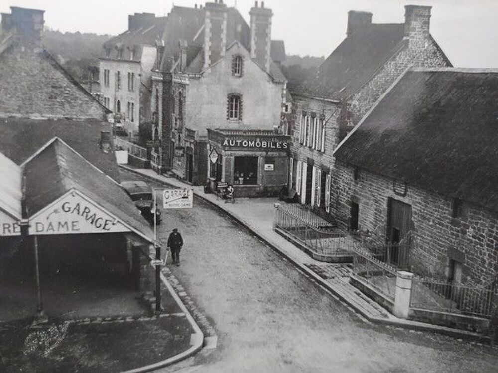 CPA PHOTO Garage Automobile Pontmain Mayenne ca1920 