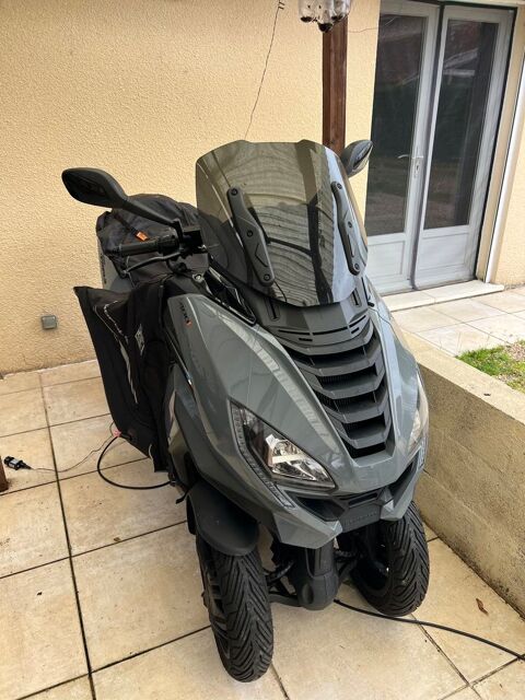 Scooter PEUGEOT 2024 occasion Coutras 33230