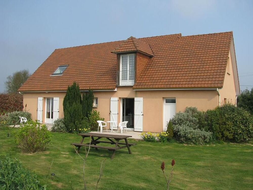Location Appartement APPARTEMENT MEUBLE REZ DE JARDIN 27M² CC AU MOIS Saint-eustache-la-forêt