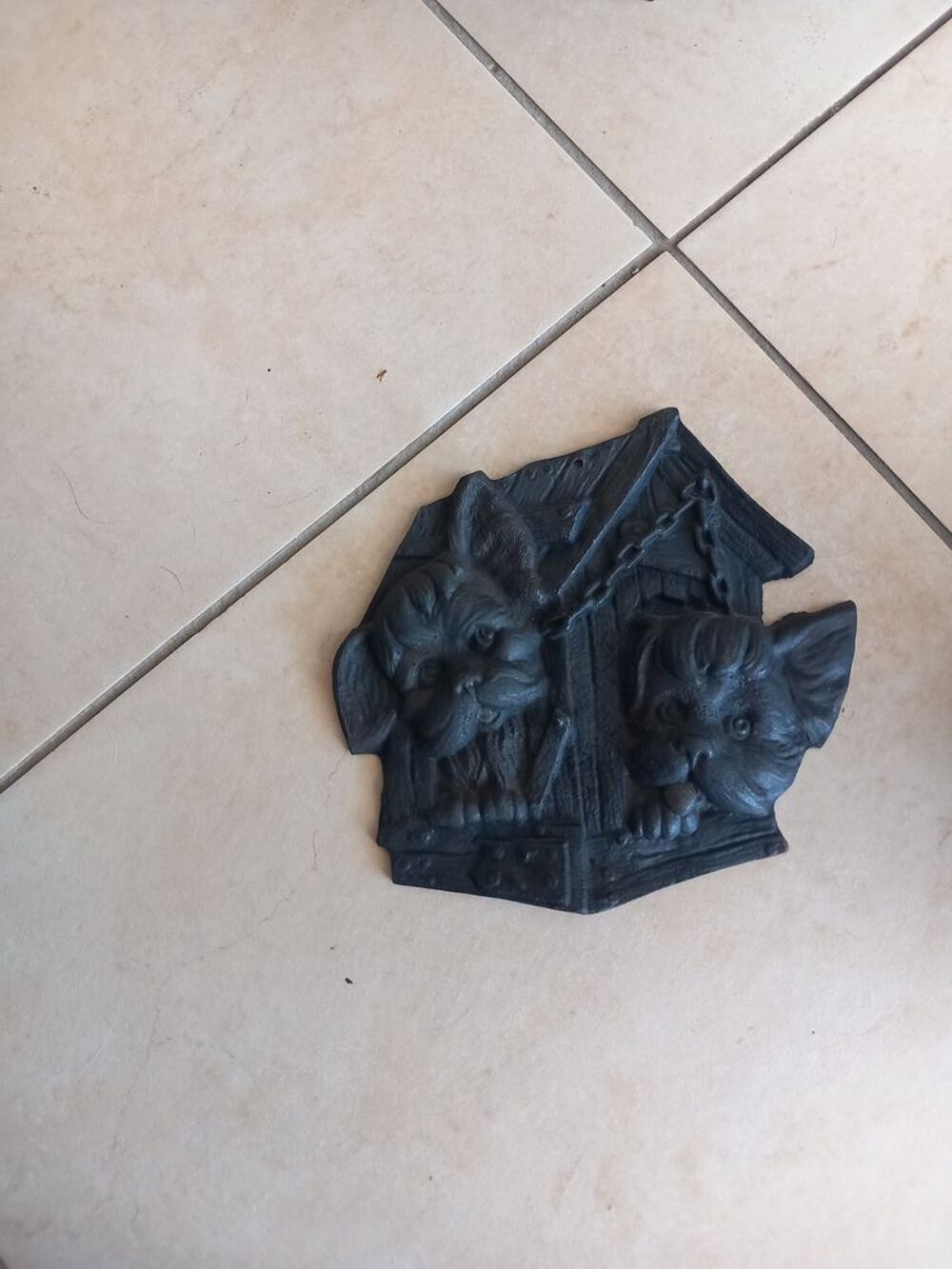 D&eacute;cor chien en fonte 27&times; 20 Décoration