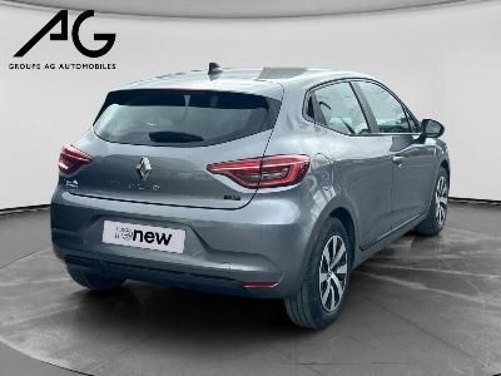 Clio V Clio E-Tech full hybrid 145 Evolution Evolution 2023 occasion 08000 Charleville-M&eacute;zi&egrave;res
