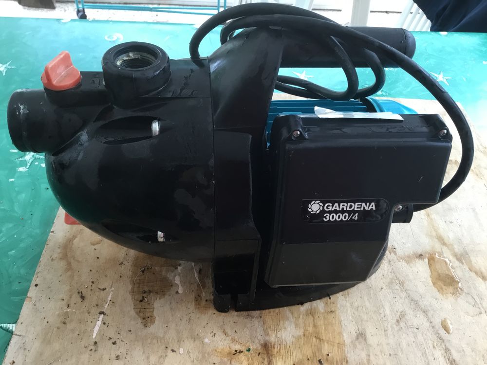 Pompe Gardena 3000/4 Cuve hs Bricolage