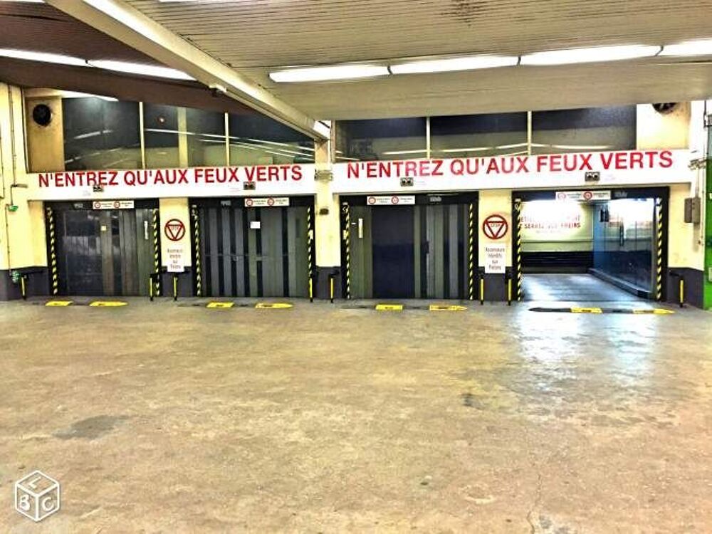 Location Parking/Garage Parking voiture citadine - 10 rue de la Paix Paris 2e Paris 2
