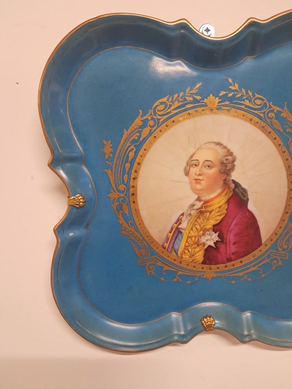 Plat en porcelaine ancien Décoration