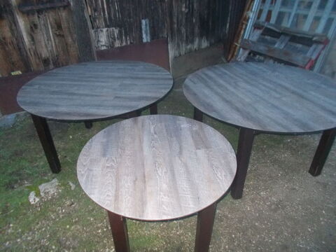 3 table rondes en bois tbeg  faire prix  100 Saran (45)
