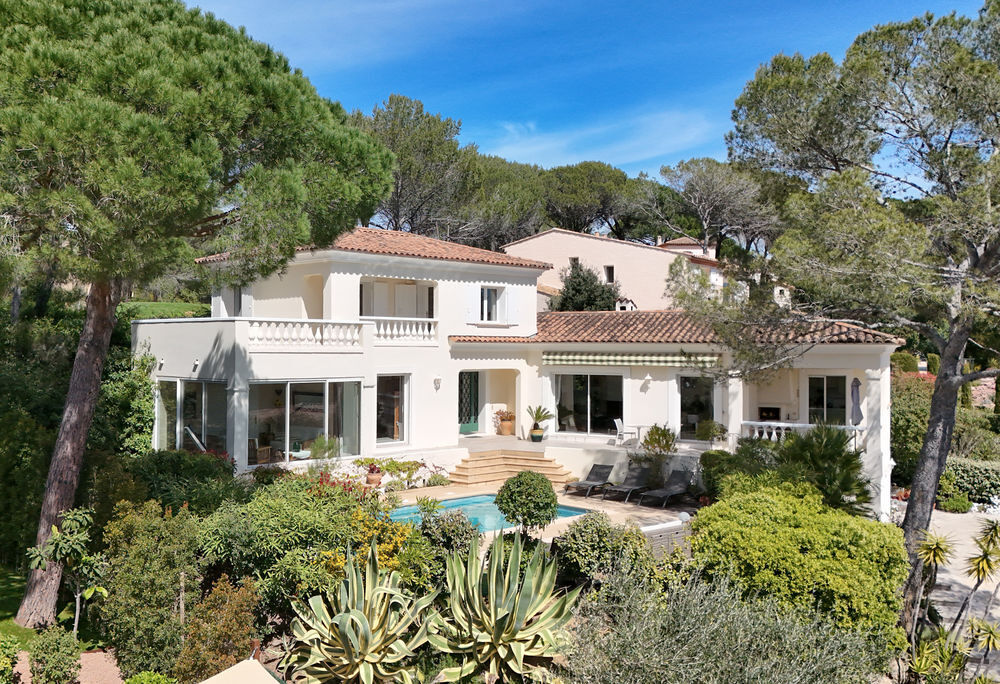 Vente Maison VALESCURE EN PLEIN COEUR DES GOLFS VILLA  6 PIECES Saint-raphaël