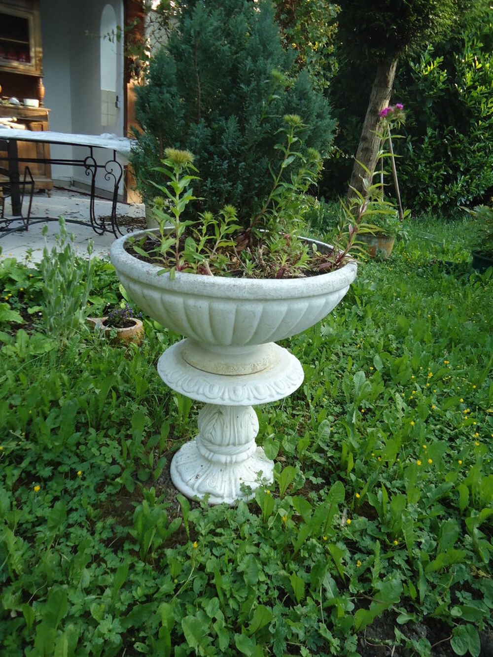 Vasque de jardin en pierre reconstitu&eacute;e Jardin