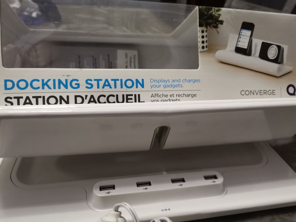 Station d acceuil pour recharger Téléphones et tablettes