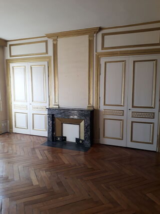  Appartement � louer 4 pi�ces 106 m�