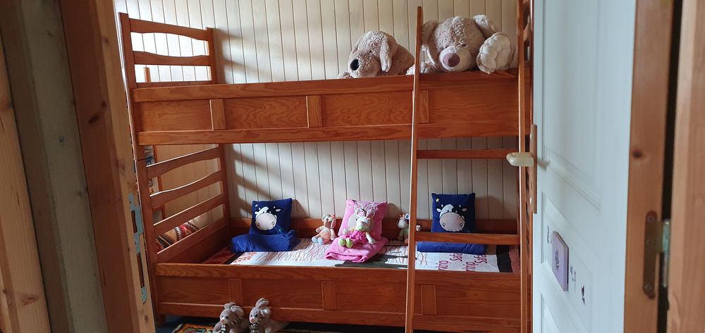 lits superpos&eacute;s. Mobilier enfants