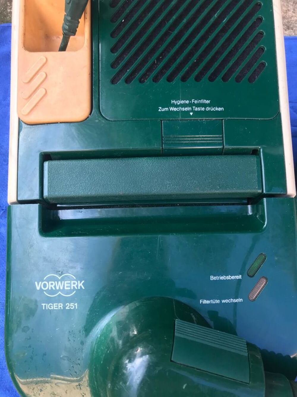  Aspirateur Vorwerk Tiger 251 excellent &eacute;tat l original !! Electroménager