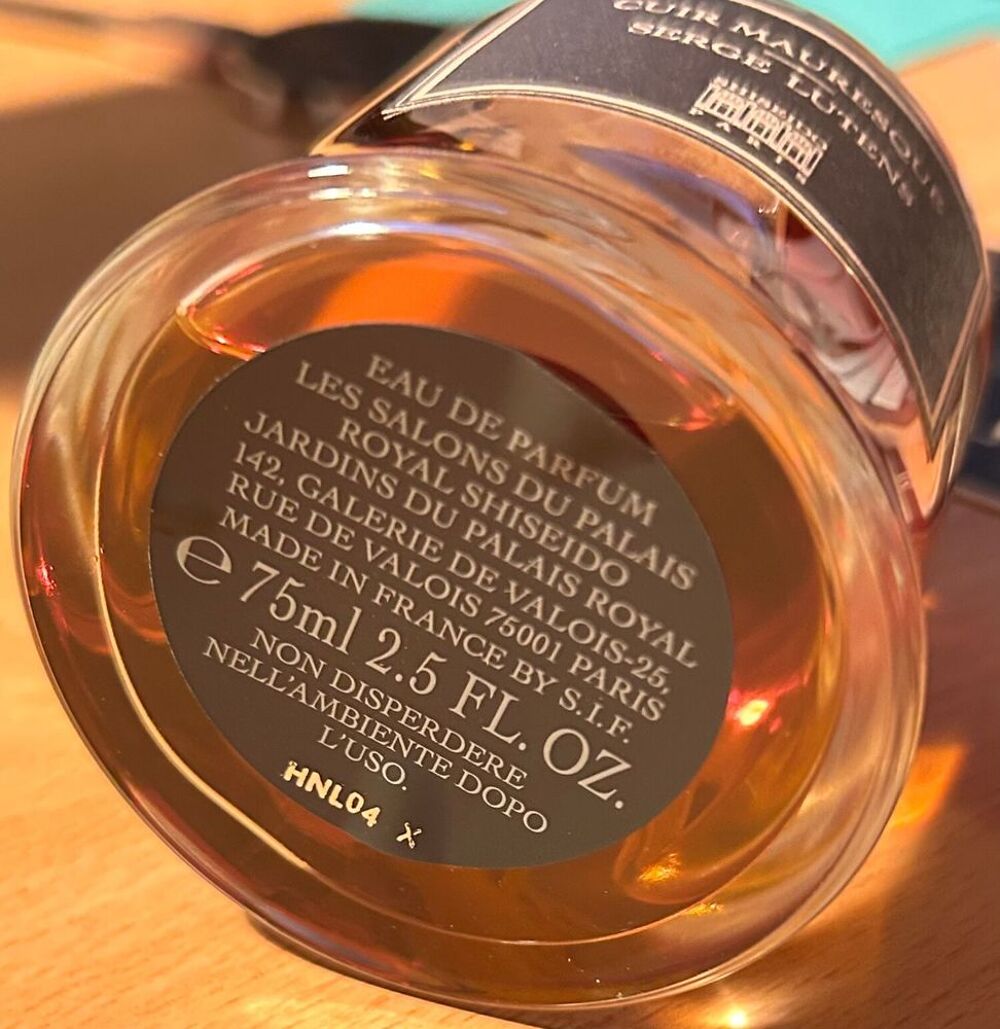 Eau de Parfum Serge Lutens Bijoux et montres