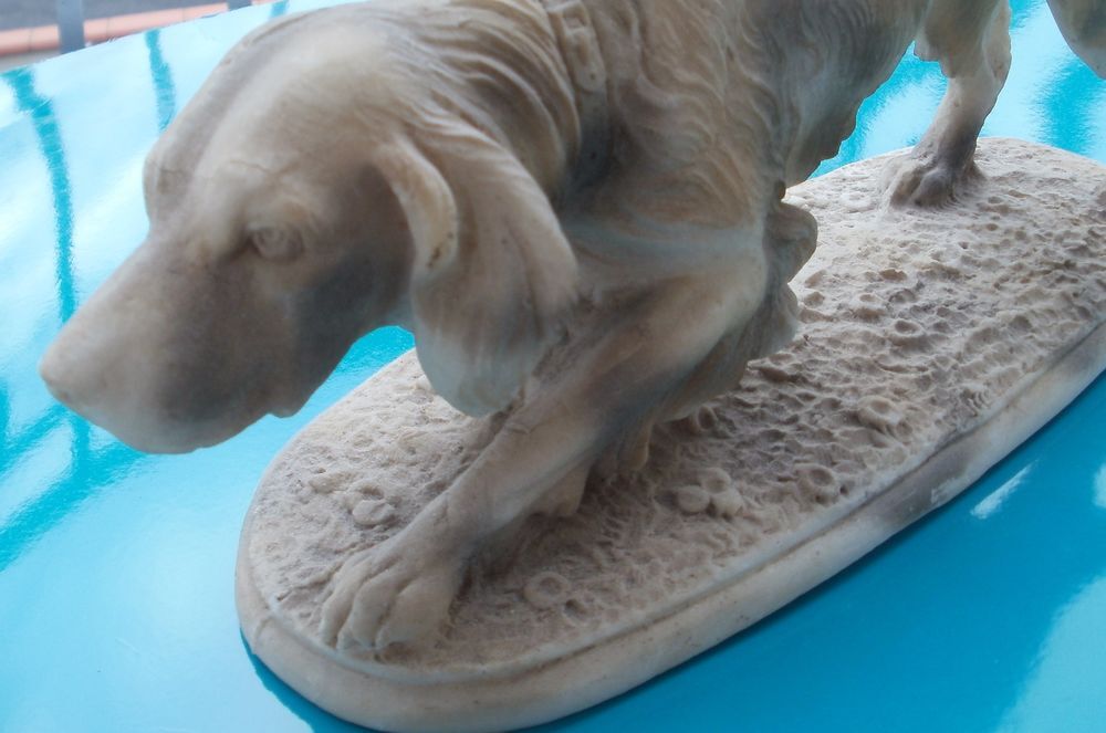 Sculpture d'un chien estampill&eacute; A SANTINI Longueur 34 cm Décoration
