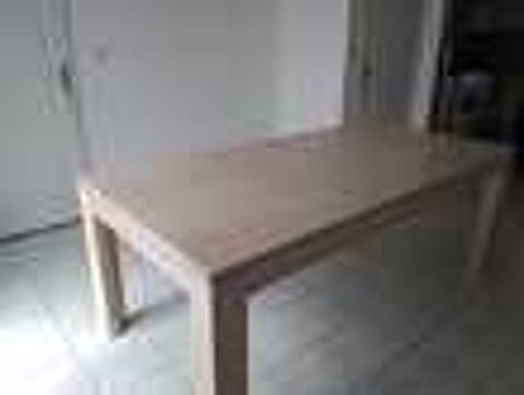 Table &agrave; manger en gommier massif 200cm / 100cm Meubles