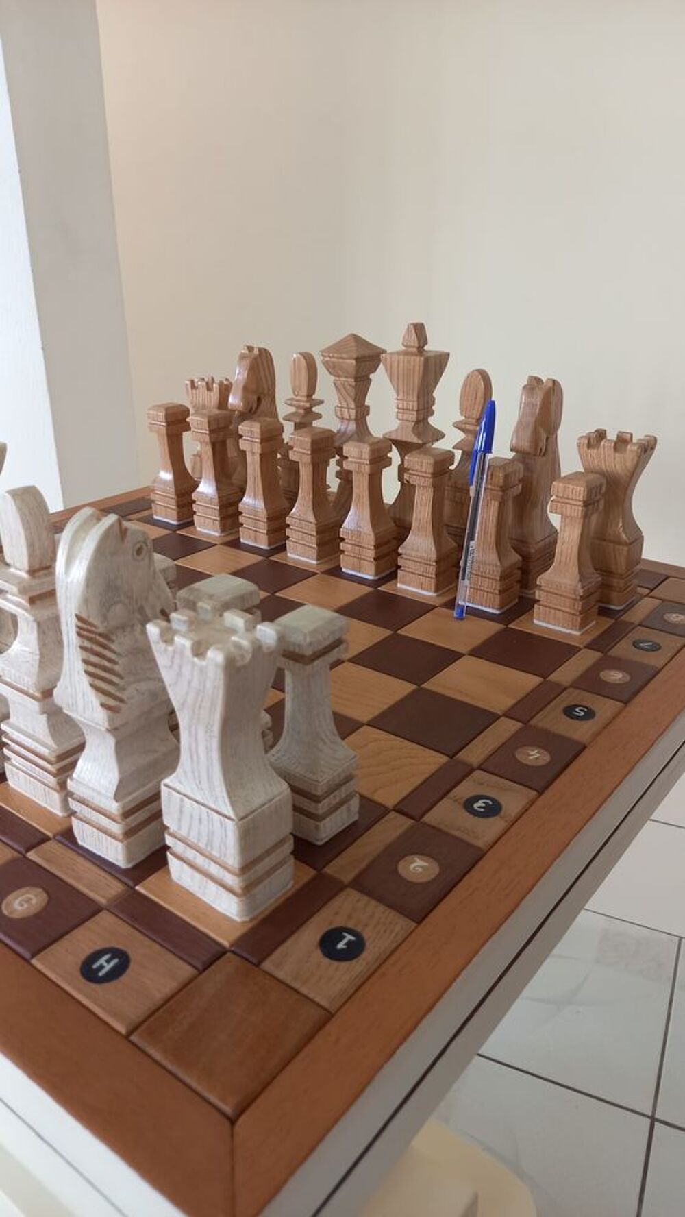 Jeu d &eacute;checs fait main Jeux / jouets
