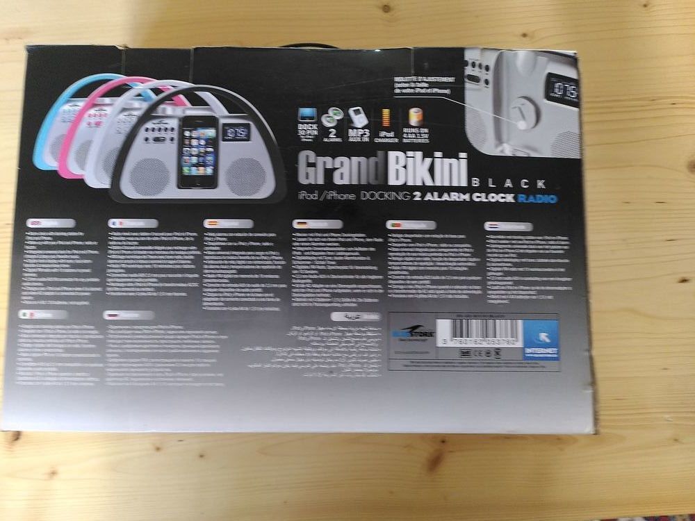 Radio r&eacute;veil Bluestork Grand Bikini Black dock iPod iPhone Audio et hifi