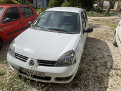 Clio II Clio 1.5 dCi 70 Campus Evolution Authentique 2006 occasion 83400 Hy&egrave;res