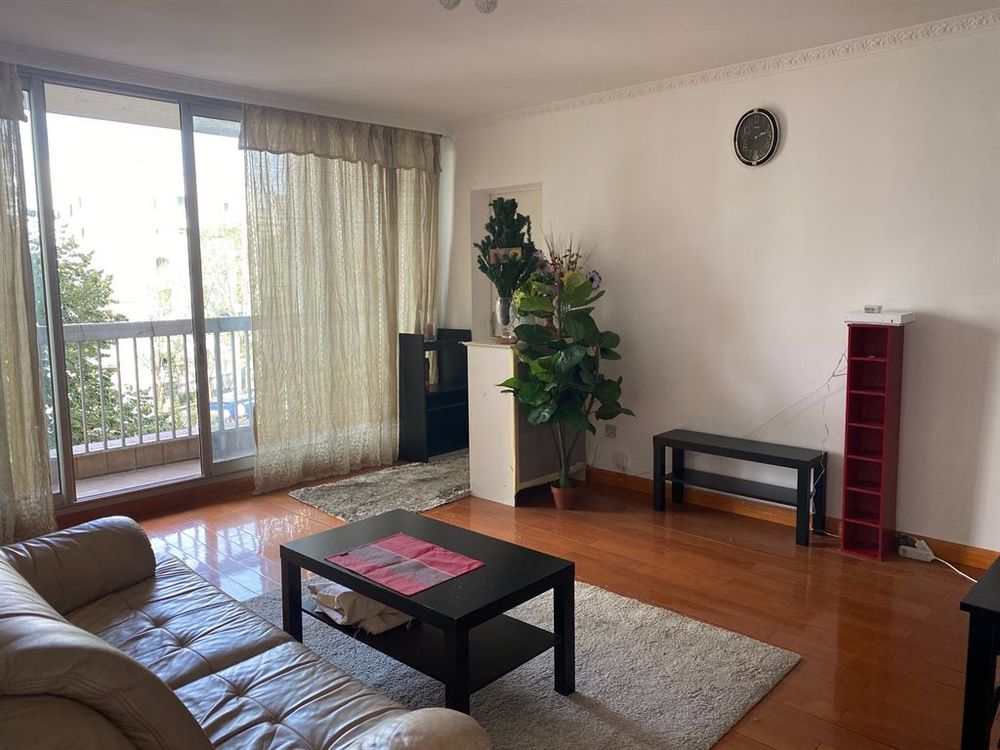 Location Appartement Chambre à louer et partager dans un appartement 5 pièces Paris 19