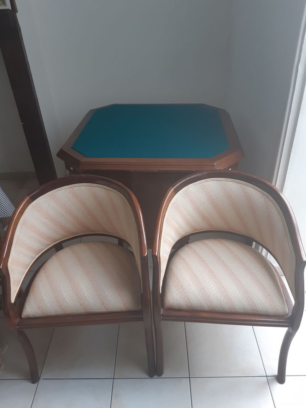 Table de jeux + 4 fauteuils assortis : Ensemble rare ! Meubles