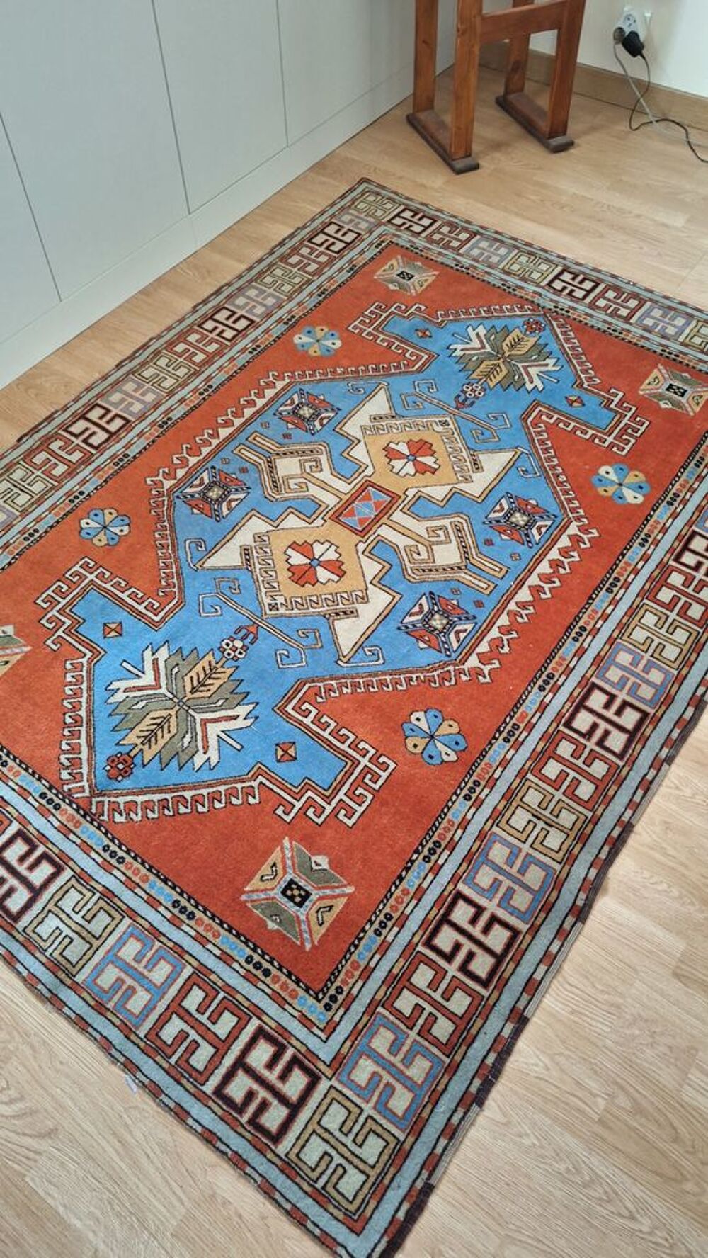 Tapis en laine ancien dim : 200 par 145 cm Décoration