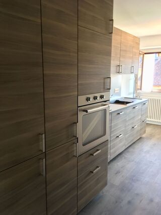  Appartement à louer 4 pièces 103 m²