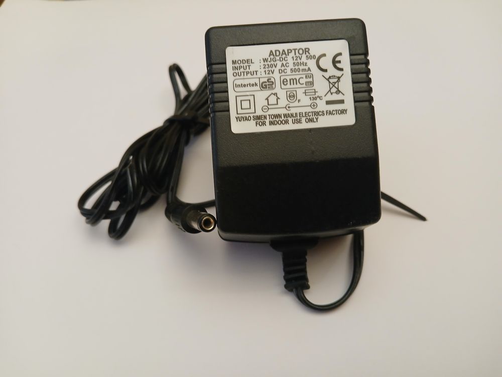 Adaptor WJG-DC 12v500 230v ac 50hz 12v dc 500MA Matériel informatique