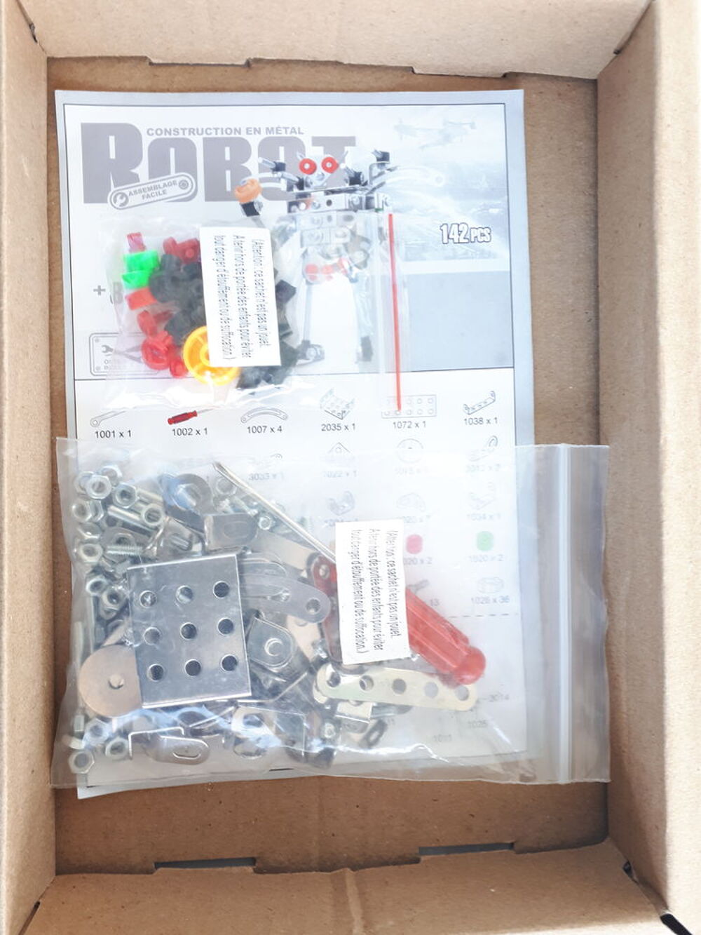 Jeu de construction en m&eacute;tal neuf Jeux / jouets