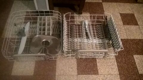 Paniers lave vaisselle BOSCH/SIEMENS. 30 Flers-en-Escrebieux (59)