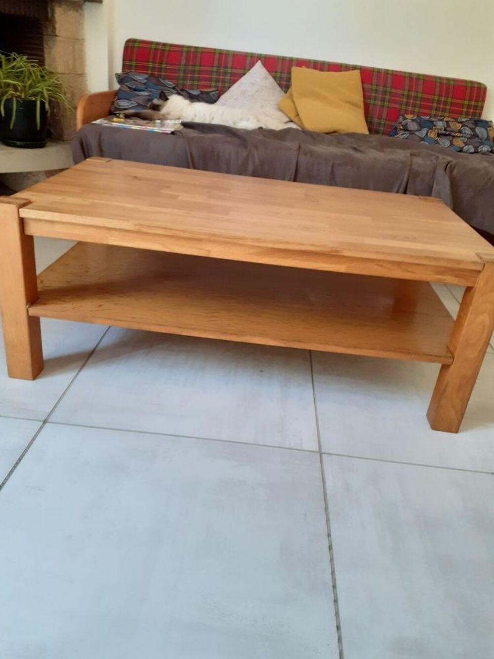 TABLE DE SALON Meubles