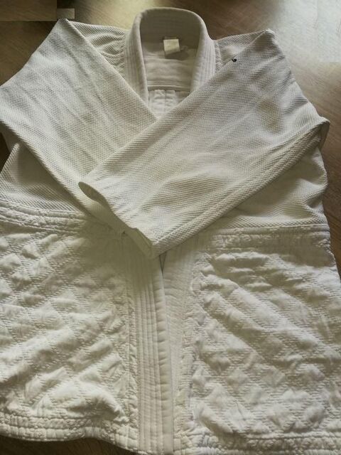 combinaison judo haut 170 cm - bas 170/180 cm 9 Beauchamp (95)