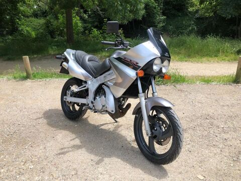 Moto YAMAHA 2001 occasion Maisons-Laffitte 78600