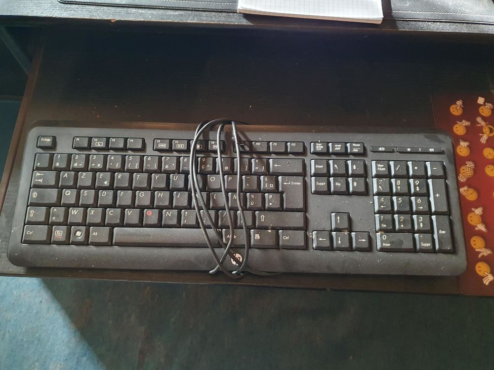 Ordinateur de bureau Matriel informatique
