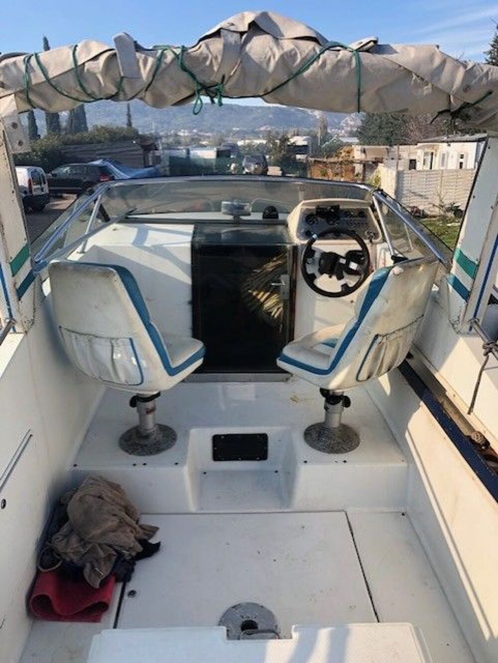 Cabine cruiser Jeanneau 6m Sports