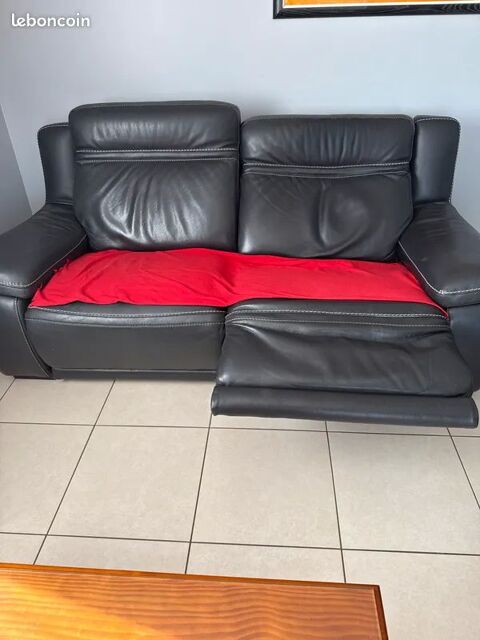 2 canap�s cuir 0 Moissac (82)