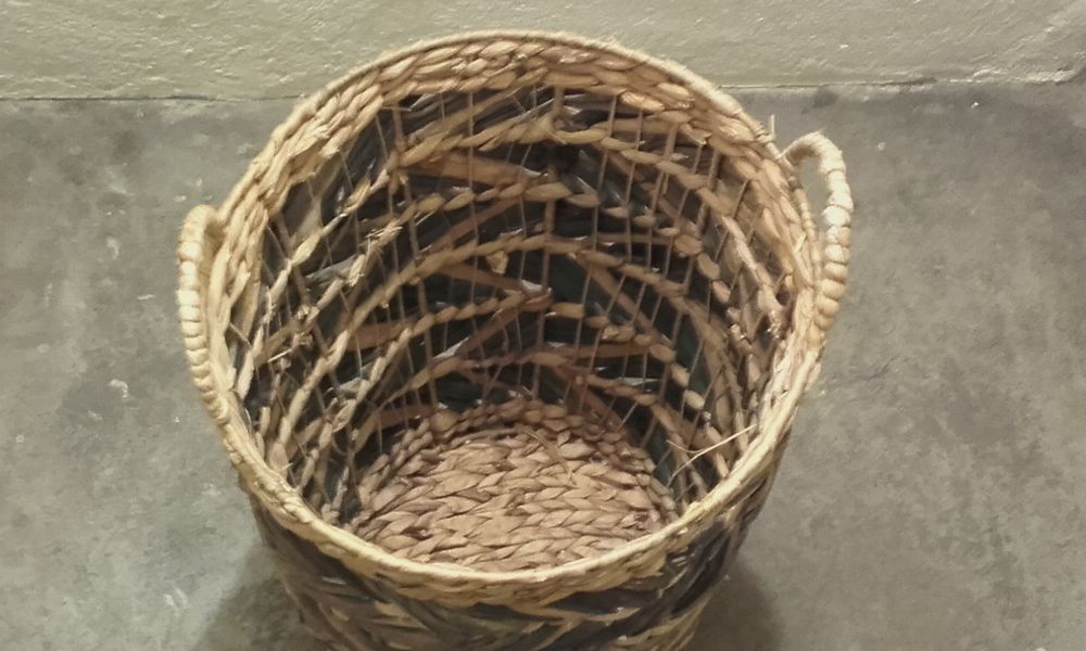 Panier tress&eacute;, vannerie Décoration