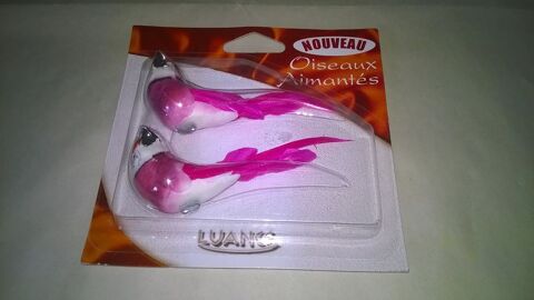 2 Oiseaux d�coratif
Aimante
Neuf sous blister
Pour d�core 9 Talange (57)