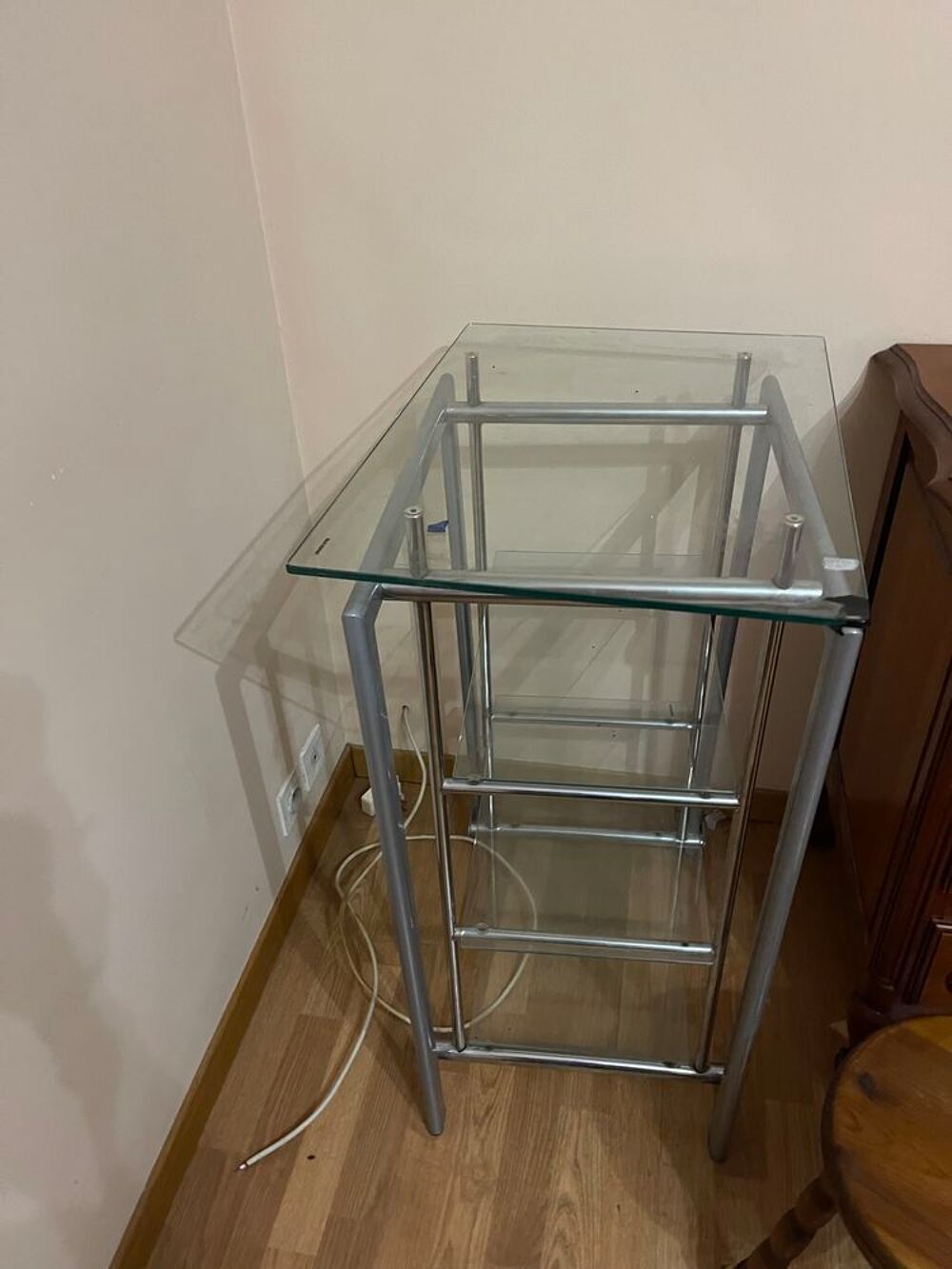 Meuble en verre : desserte Meubles