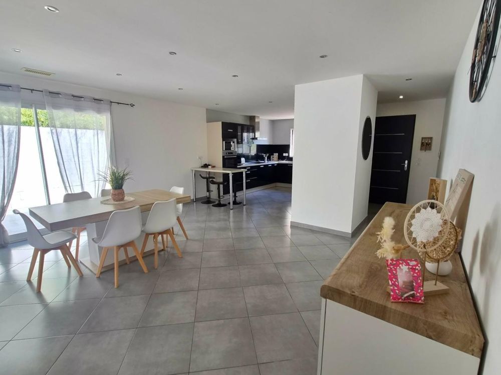 Vente Villa Villa T4 en Plain Pied, 4 faces Béziers