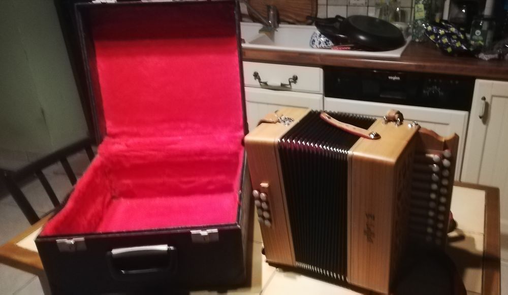 Accord&eacute;on diatonique Bernard Loffet tonalit&eacute; sol-do Instruments de musique