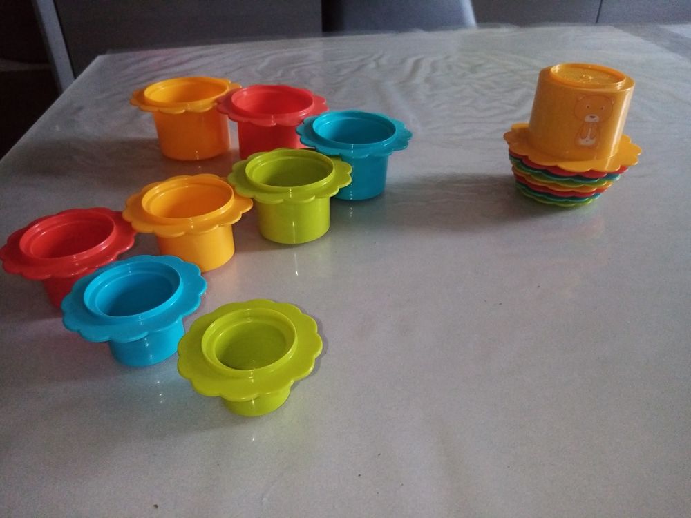 JEU D EMPILAGE PYRAMIDE &agrave; partir de 6 mois Jeux / jouets