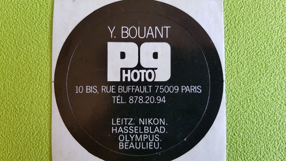 AUTOCOLLANT PHOTO 9 